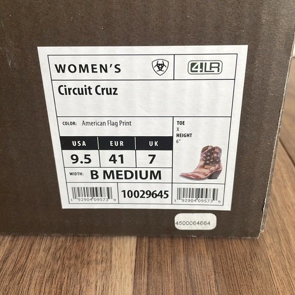 Women’s Ariat American Flag Bootie. 9.5. - Picture 2 of 6